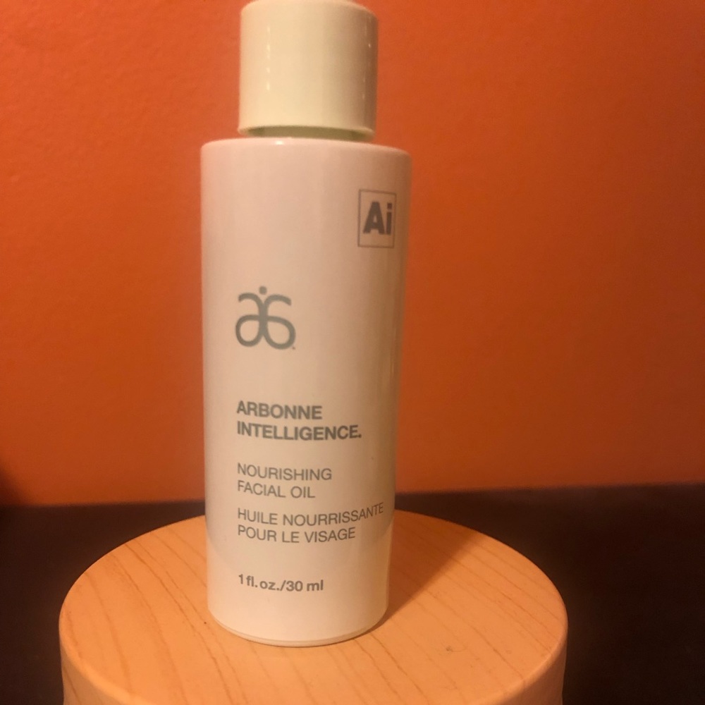Arbonne Nourishing Face Oil